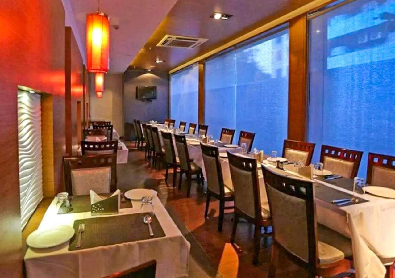 Hotel Suncity Premiere, Near To Airport Bombaj Zewnętrze zdjęcie